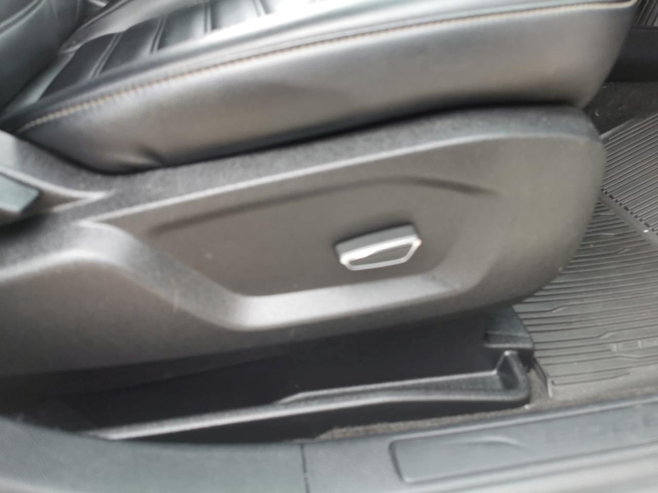 2019 Ford Edge SEL AWD - Photo #20