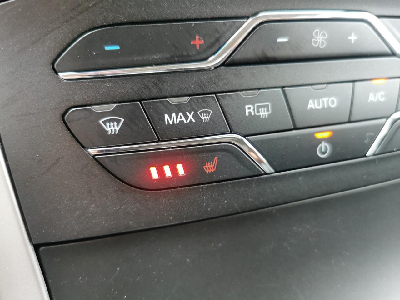 2019 Ford Edge SEL AWD - Photo #34