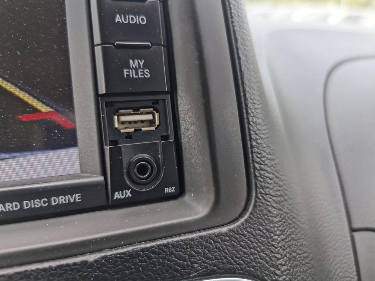 2015 Dodge Grand Caravan SE - Photo #29
