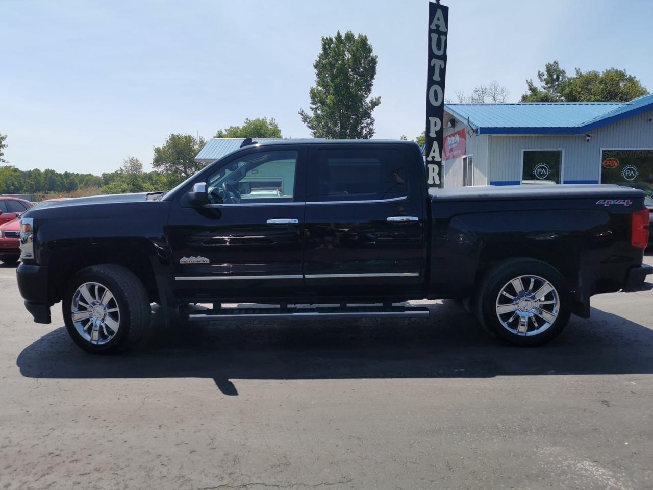 2017 Chevrolet Silverado 1500 High Country Short Box - Photo #2