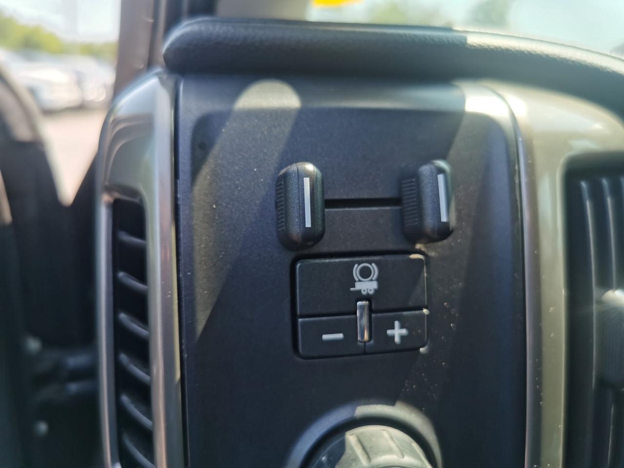 2017 Chevrolet Silverado 1500 High Country Short Box - Photo #13