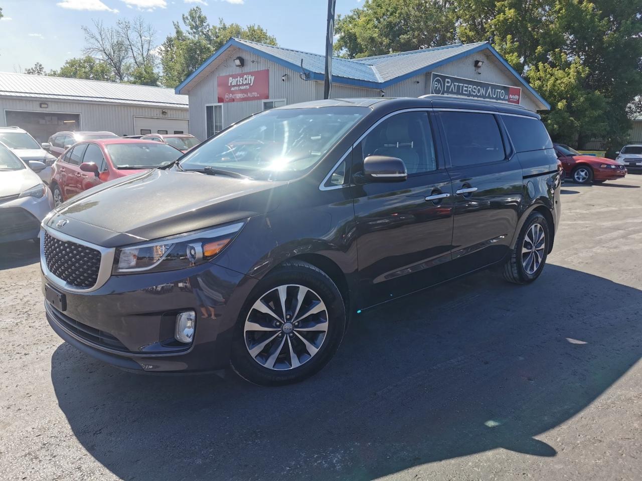 Used 2018 Kia Sedona SX for sale in Madoc, ON