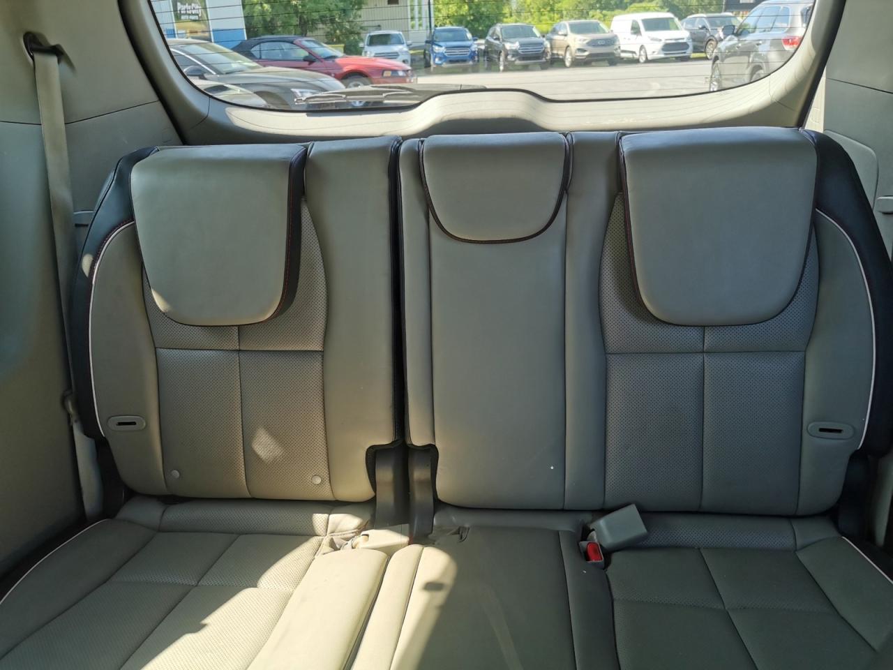 2018 Kia Sedona SX - Photo #15