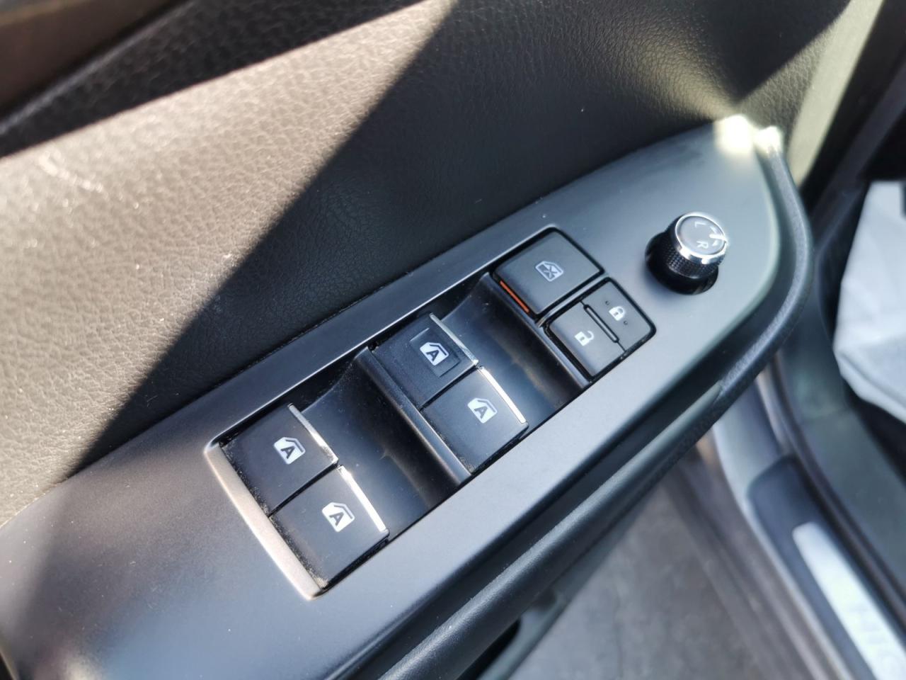 2018 Toyota Highlander Limited V6 - Photo #10