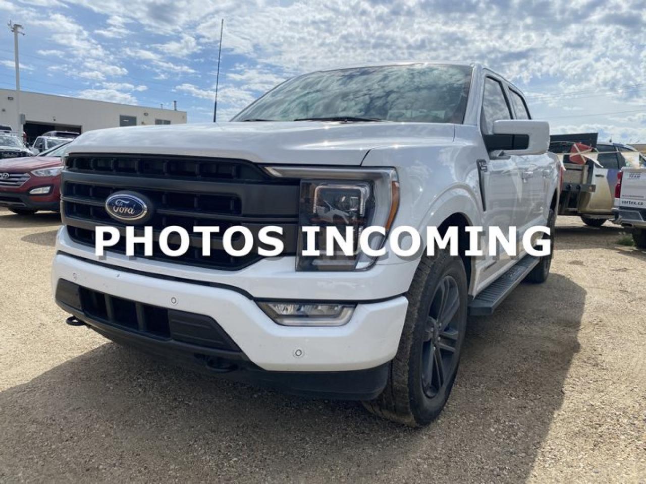Used 2022 Ford F-150 LARIAT 4WD SuperCrew 5.5' Box SuperCrew * PANORAMIC SUNROOF * FX4 OFF ROAD * POWERBOOST HYBRID * for sale in Edmonton, AB