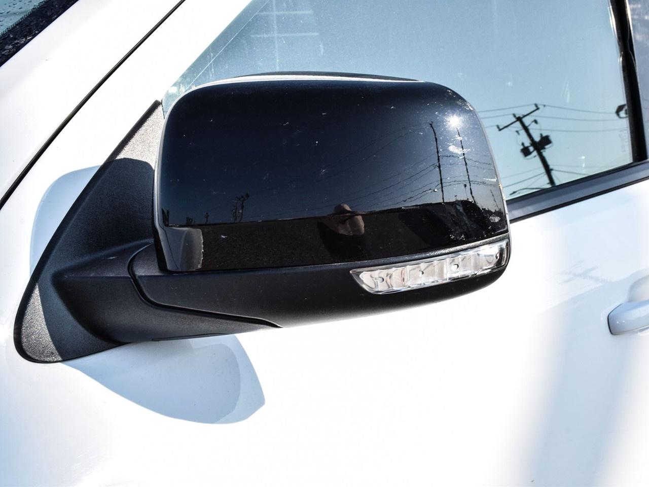 2023 Dodge Durango GT PLUS AWD Photo4