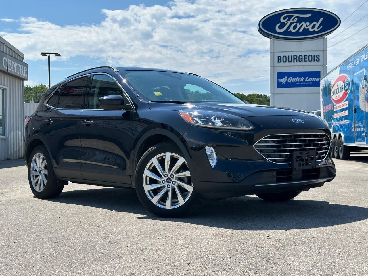 Used 2021 Ford Escape TITANIUM HYBRID AWD for sale in Midland, ON