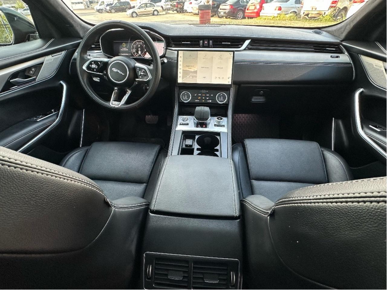 2024 Jaguar F-PACE P250 R-Dynamic S Photo