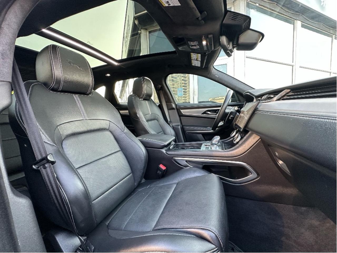 2024 Jaguar F-PACE P250 R-Dynamic S Photo