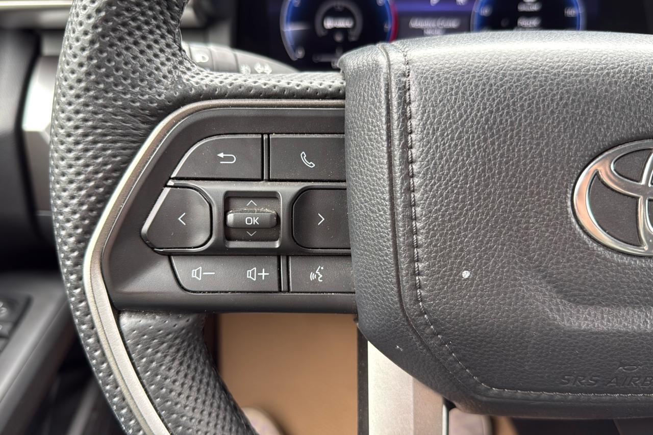2024 Toyota Tacoma Double Cab AT TRD Off Road Premium Photo
