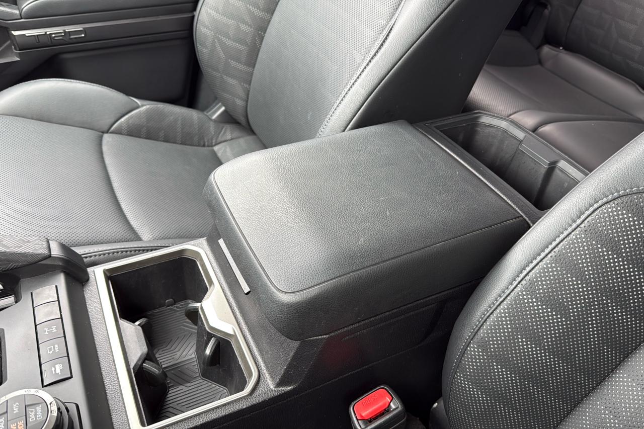 2024 Toyota Tacoma Double Cab AT TRD Off Road Premium Photo