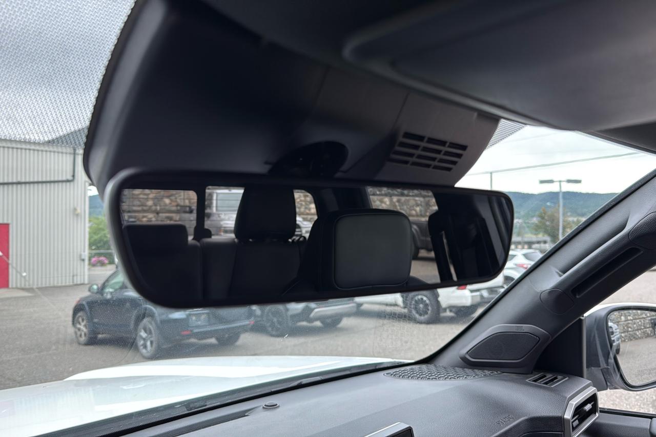 2024 Toyota Tacoma Double Cab AT TRD Off Road Premium Photo