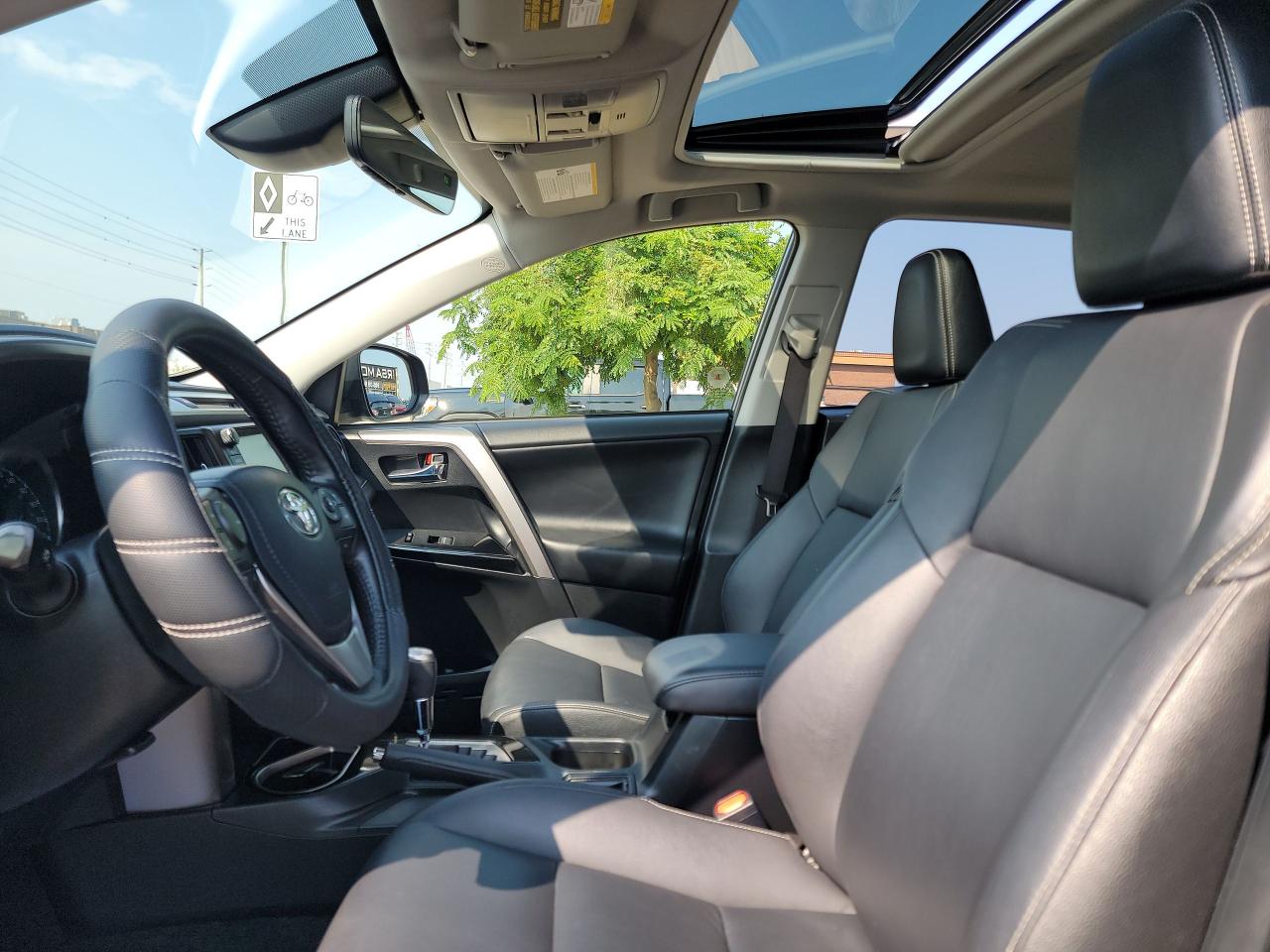 2018 Toyota RAV4 Hybrid Limited - Photo #11
