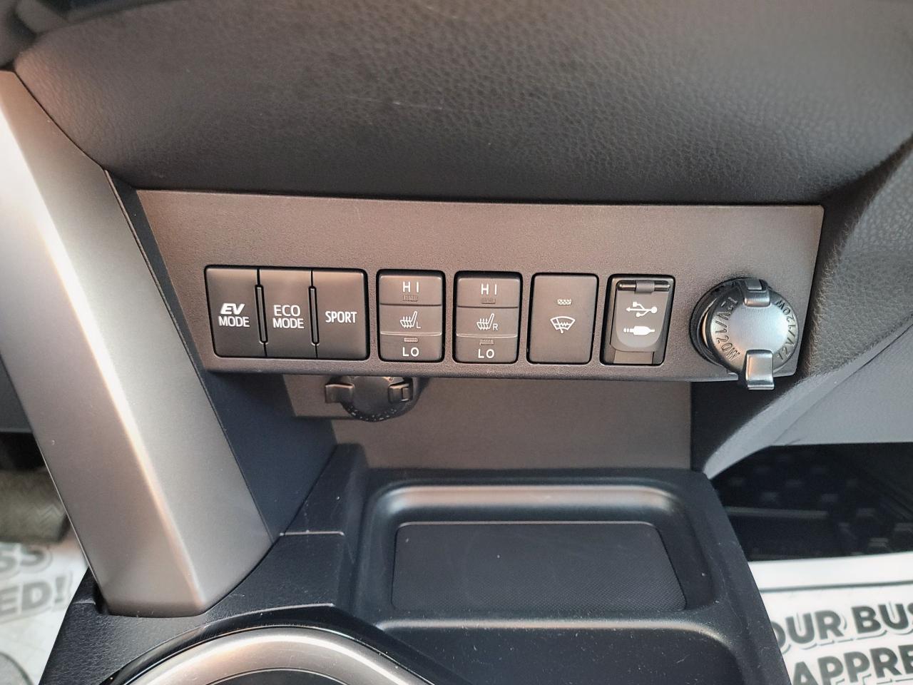 2018 Toyota RAV4 Hybrid Limited - Photo #19