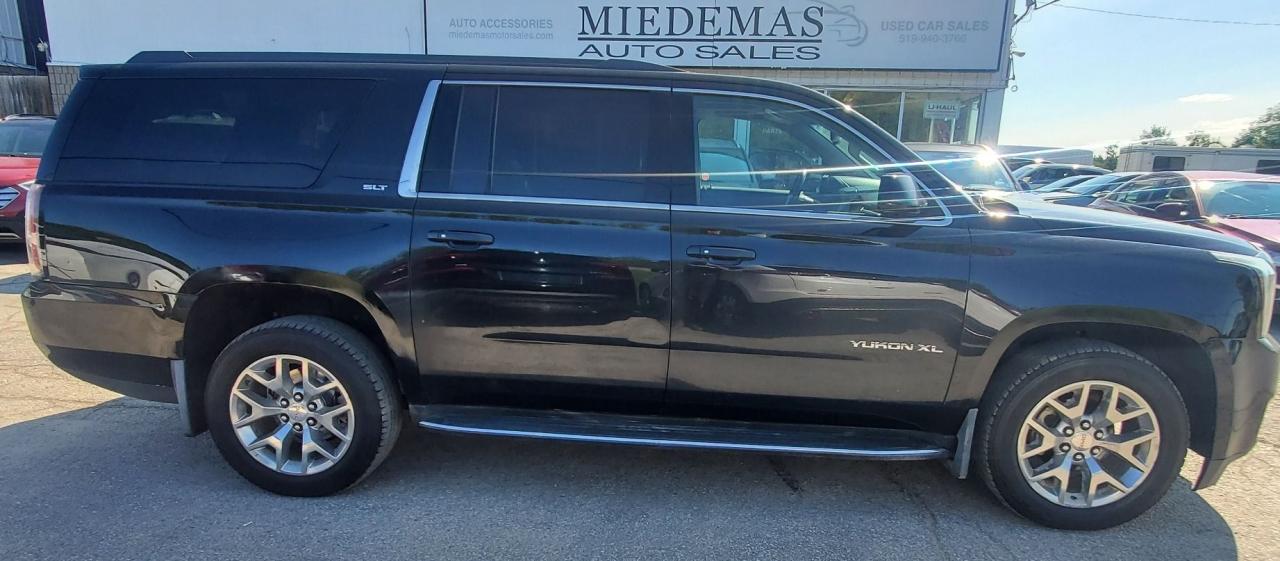 Used 2017 GMC Yukon XL SLT for sale in Mono, ON