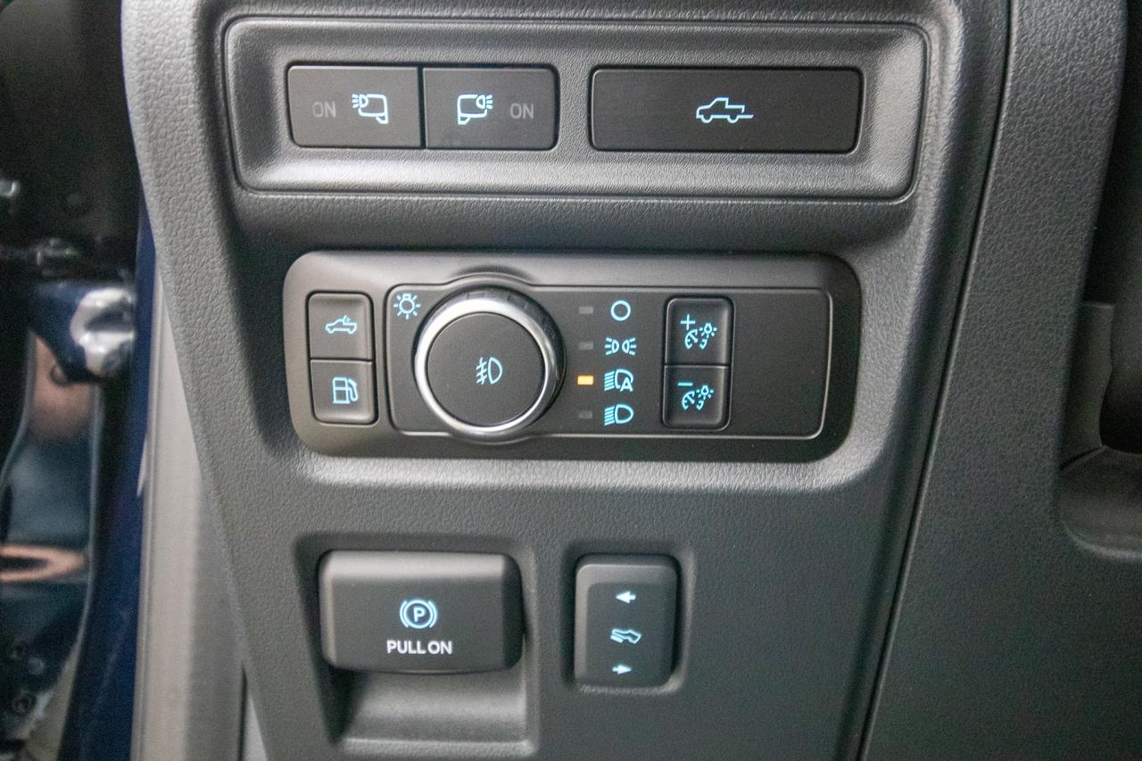 2023 Ford F-150 Platinum 4WD *NO ACCIDENTS* 5.5' Box Hybrid Photo5