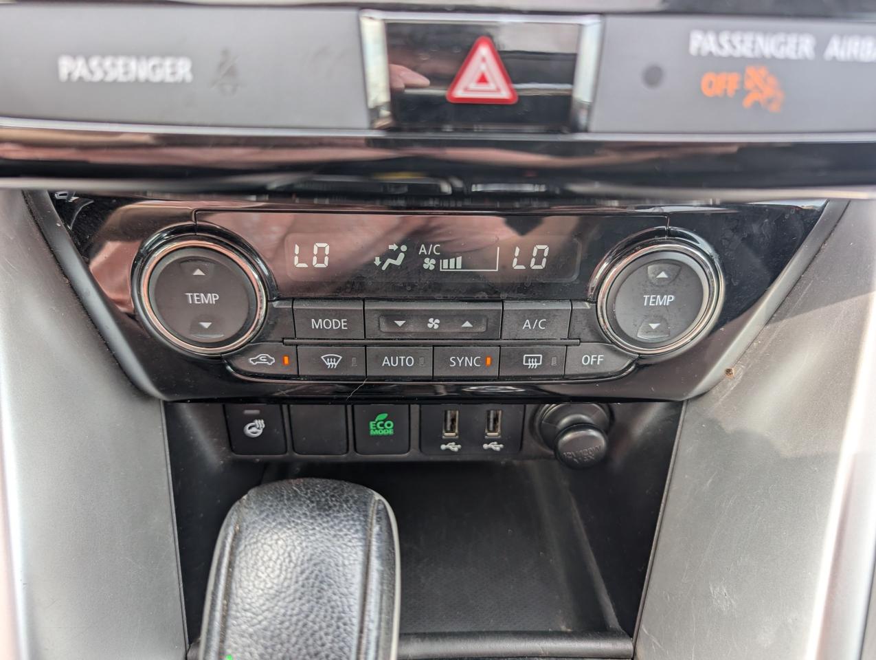 2018 Mitsubishi Eclipse Cross GT Diamond Edition | Leather | Htd Steering - Photo #13