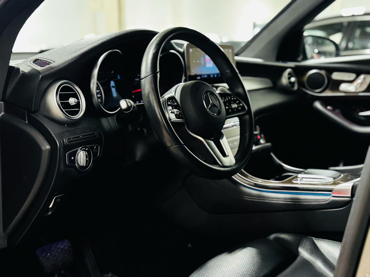 2020 Mercedes-Benz GLC 300 GLC 300 - Photo #8