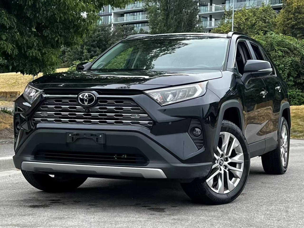 Used 2020 Toyota RAV4 Limited AWD/ NO ACCIDENT/ BC LOCAL for sale in Richmond, BC