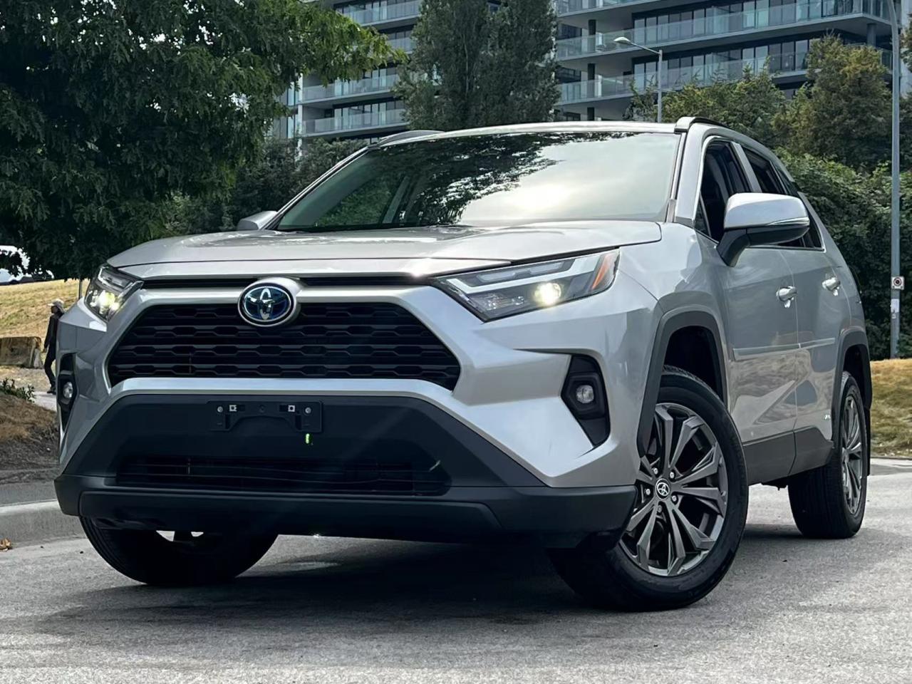 Used 2023 Toyota RAV4 Hybrid XLE AWD/ CLEAN TITLE/ BC LOCAL for sale in Richmond, BC