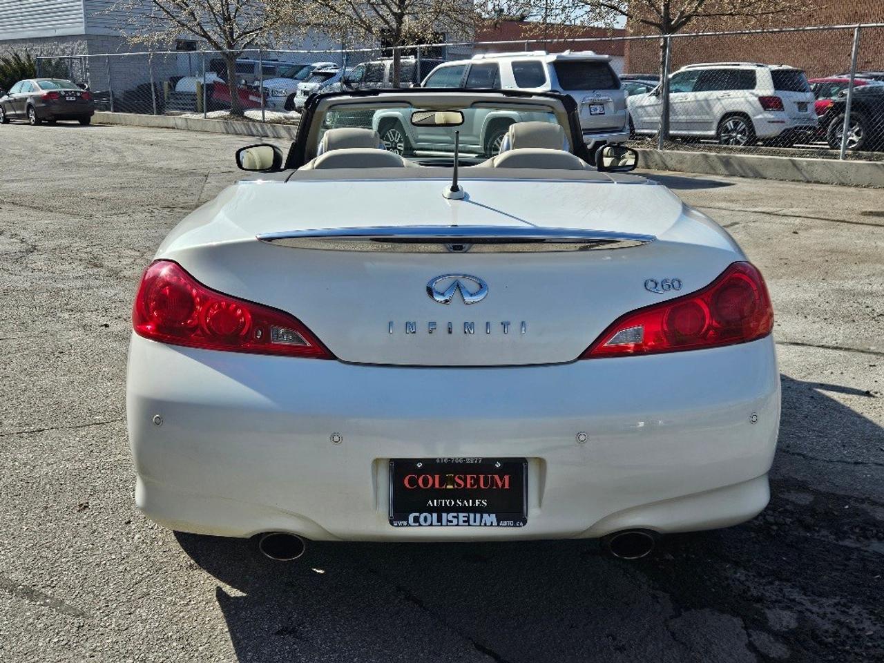 2014 Infiniti Q60 SPORT CONVERTIBLE-TECH PKG-NAVIGATION Photo3