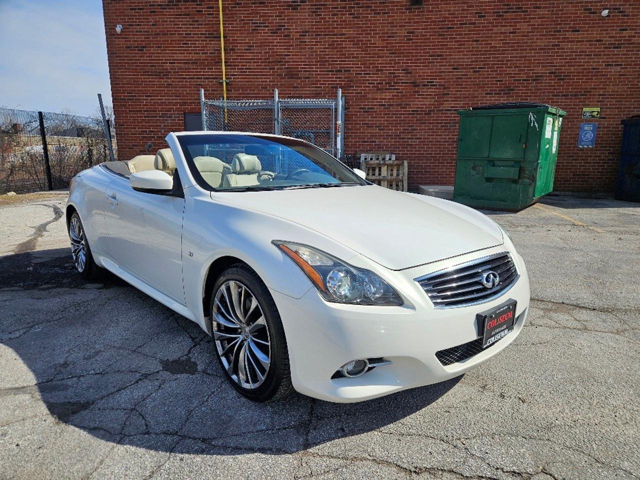 2014 Infiniti Q60 SPORT CONVERTIBLE-TECH PKG-NAVIGATION Photo