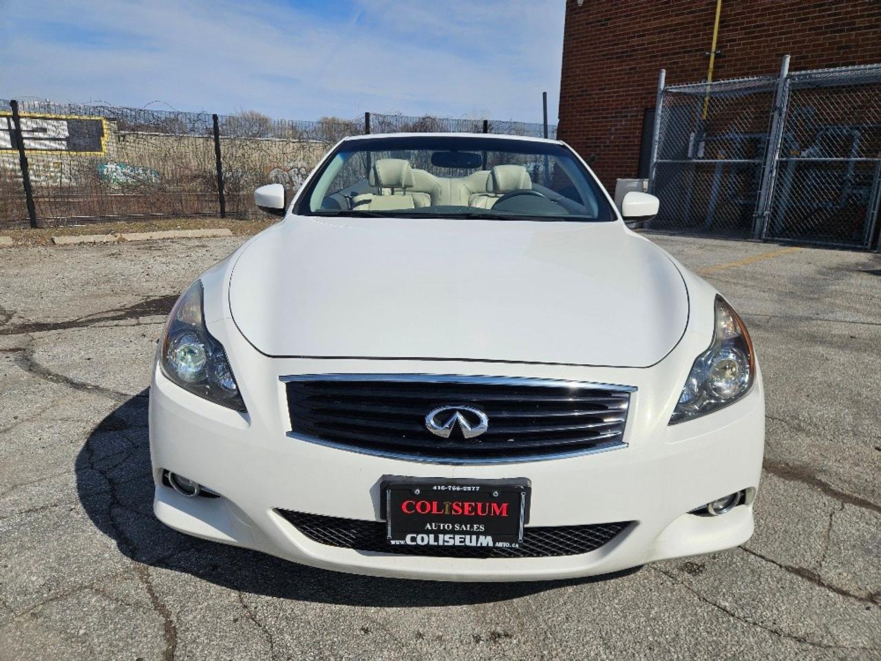 2014 Infiniti Q60 SPORT CONVERTIBLE-TECH PKG-NAVIGATION Photo
