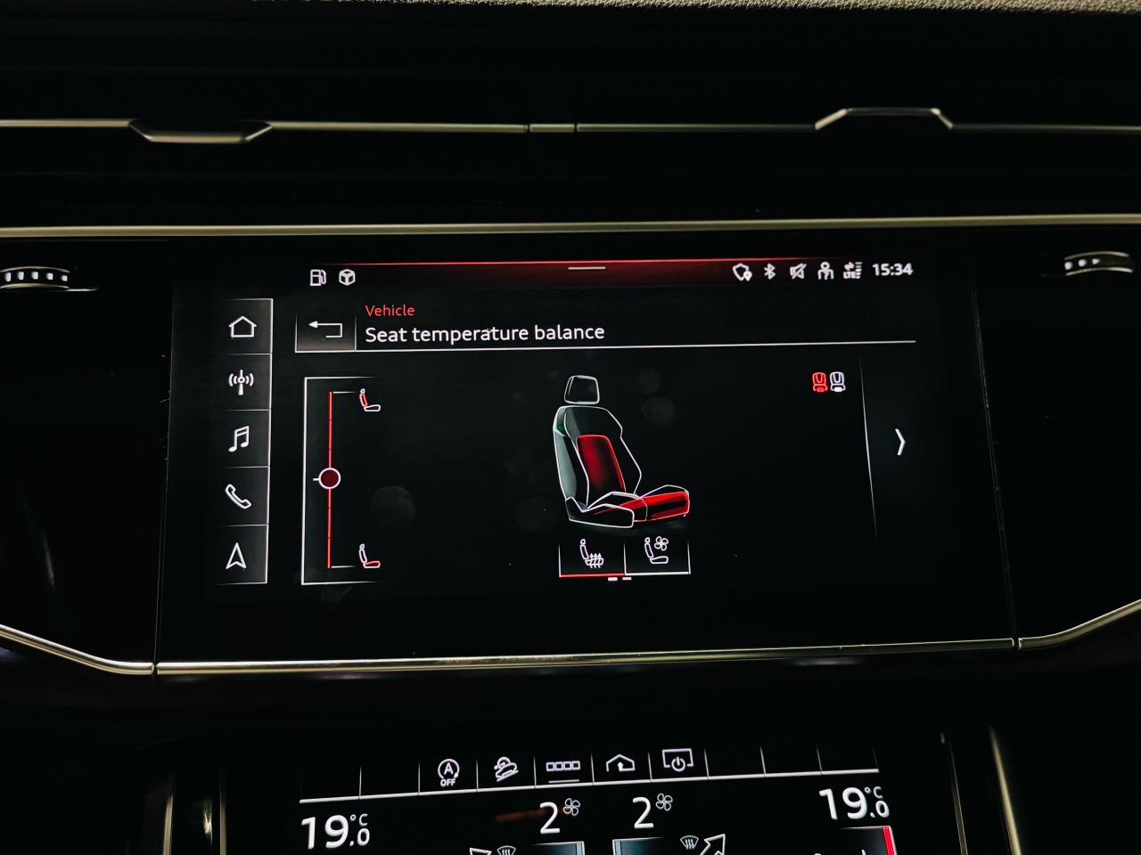 2021 Audi Q8 Progressiv - Photo #21