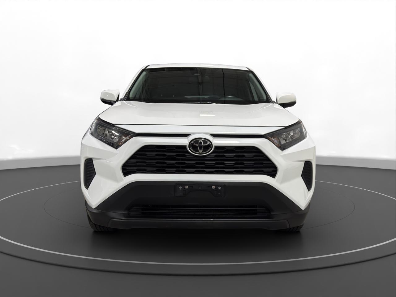 2022 Toyota RAV4 LE | AWD - Photo #2