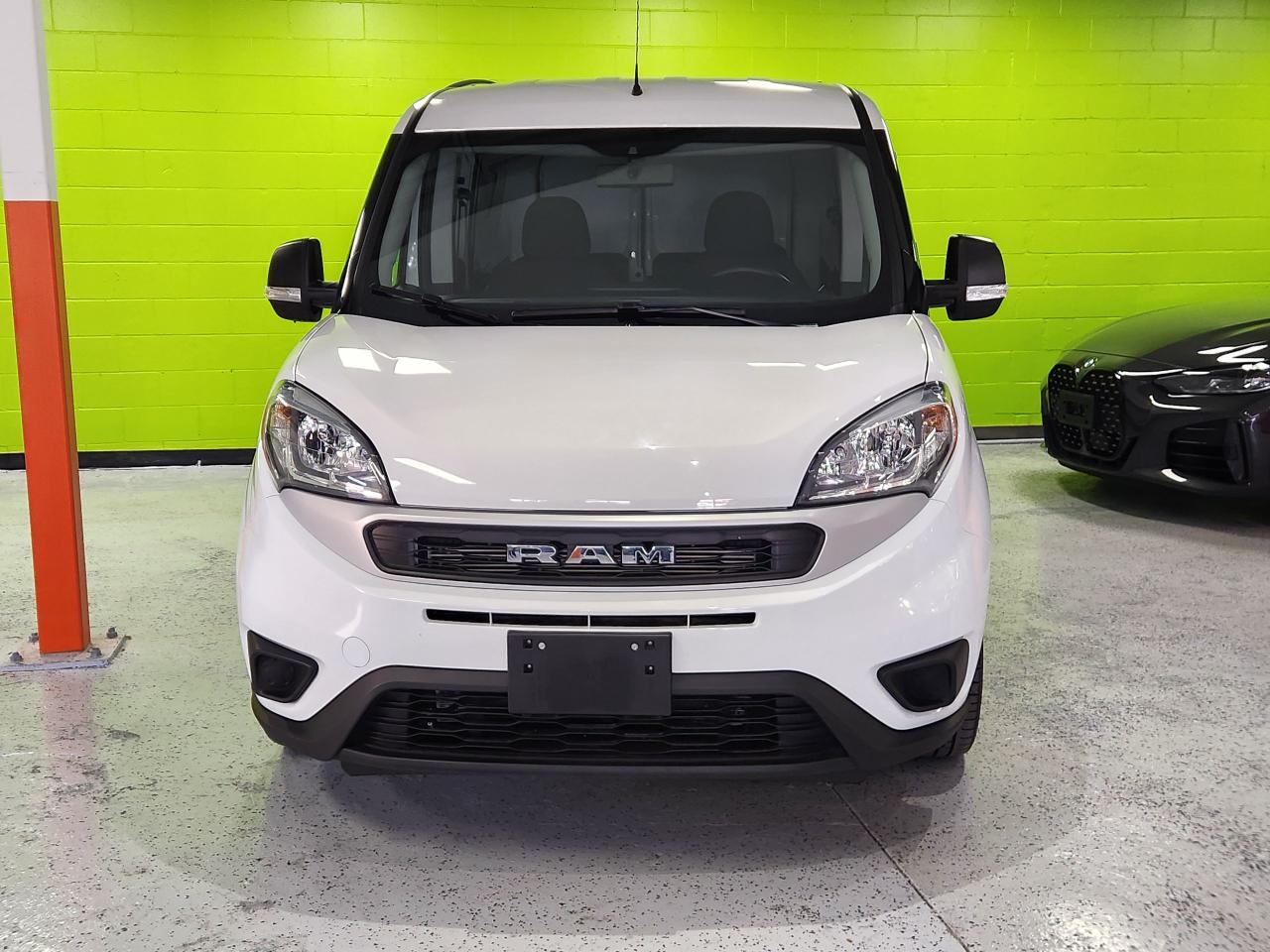 2022 RAM ProMaster City Cargo Van Clean Low Kms Ready to Work - Photo #2