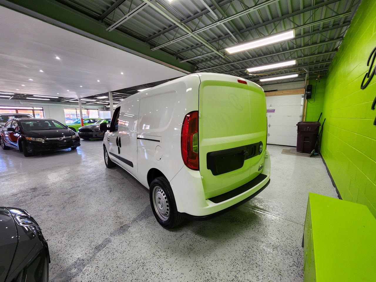 2022 RAM ProMaster City Cargo Van Clean Low Kms Ready to Work - Photo #19