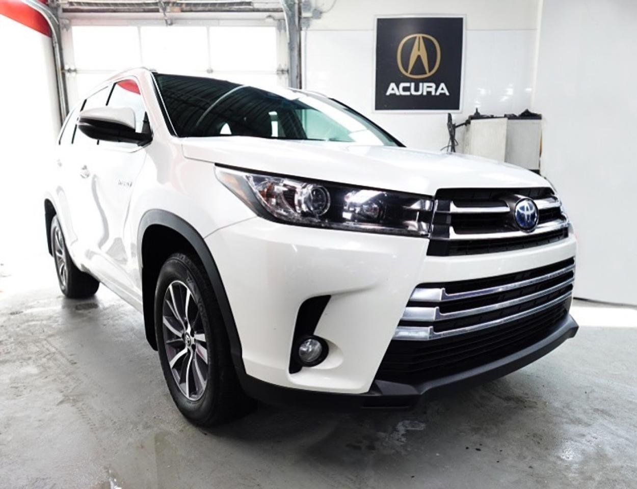 Used 2017 Toyota Highlander Hybrid XLE  MODEL,NO ACCIDENT WELL MAINTAIN,AWD,7 PASS for sale in North York, ON