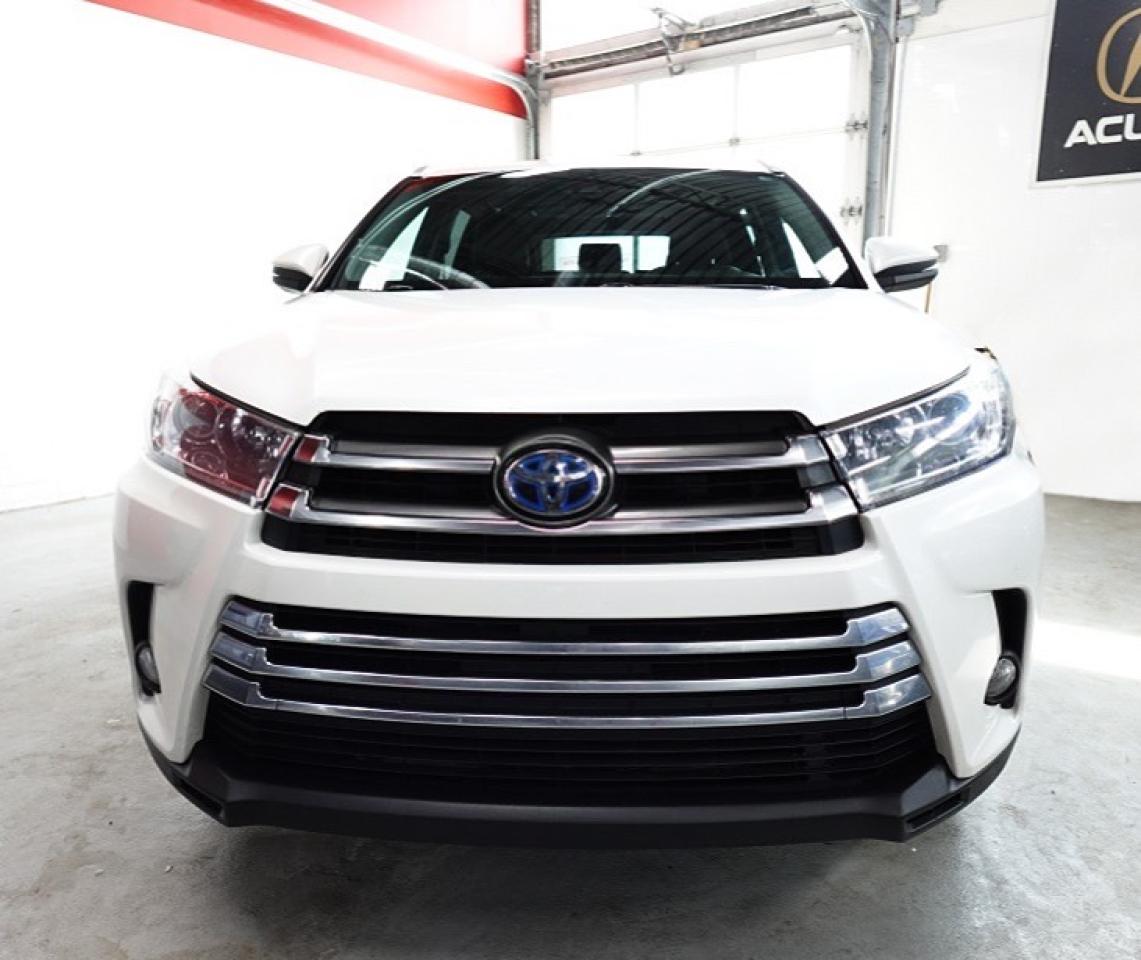 2017 Toyota Highlander Hybrid XLE  MODEL,NO ACCIDENT WELL MAINTAIN,AWD,7 PASS - Photo #2