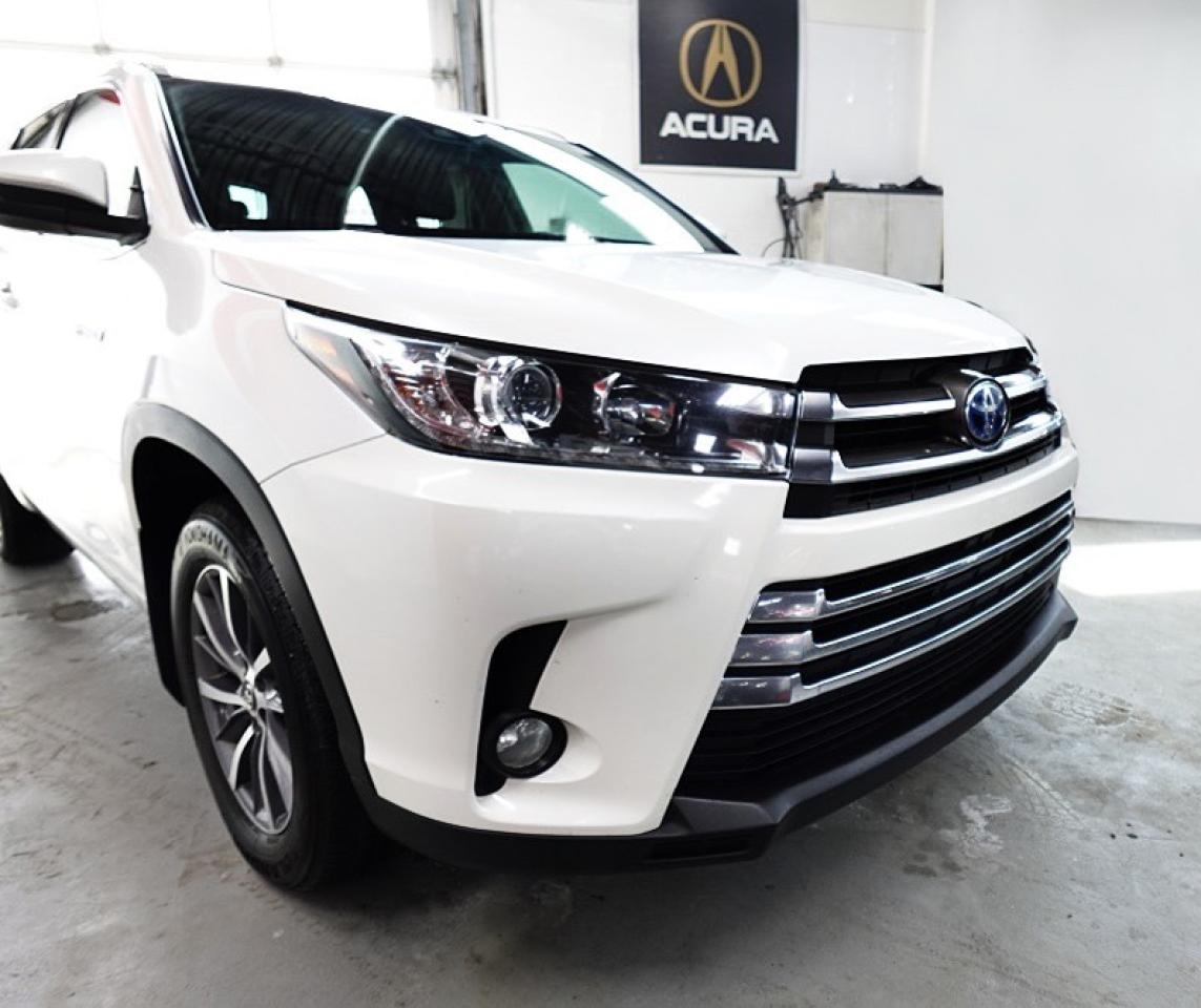 2017 Toyota Highlander Hybrid XLE  MODEL,NO ACCIDENT WELL MAINTAIN,AWD,7 PASS - Photo #14