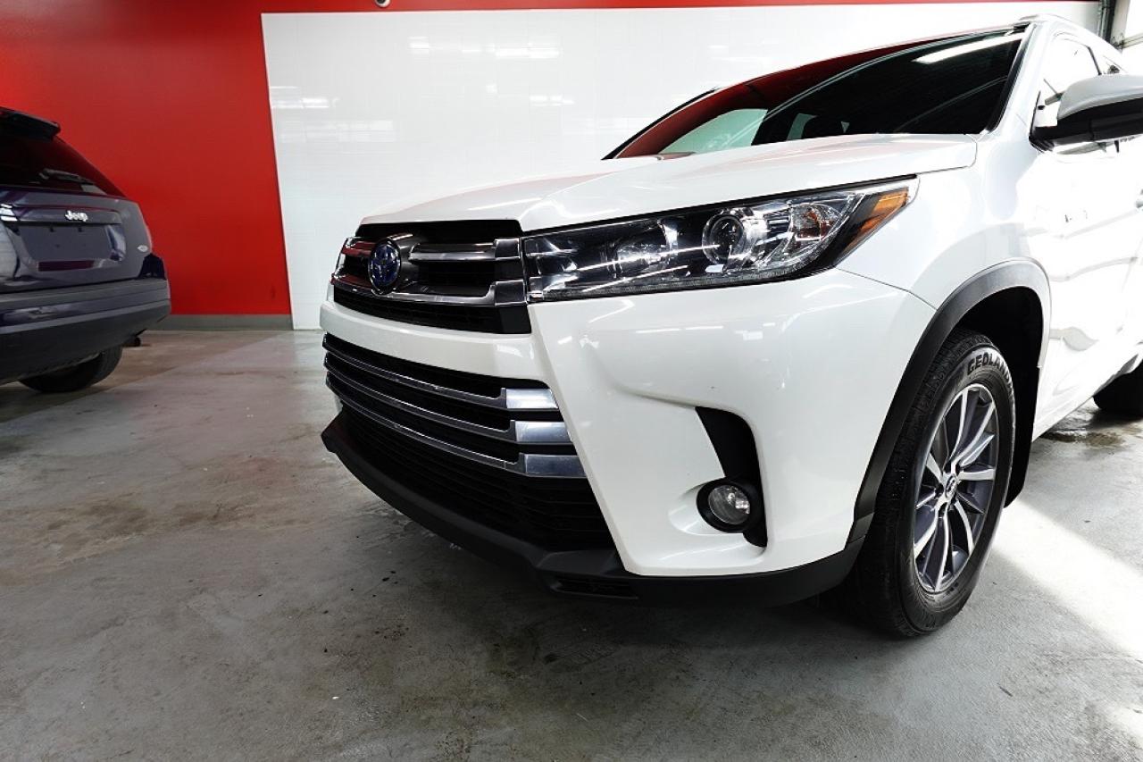 2017 Toyota Highlander Hybrid XLE  MODEL,NO ACCIDENT WELL MAINTAIN,AWD,7 PASS - Photo #13
