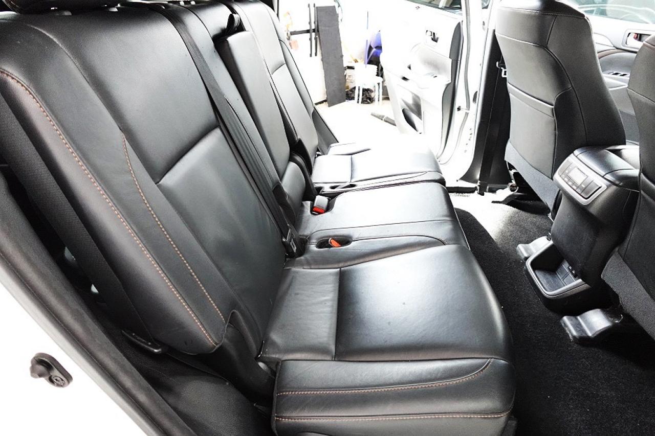 2017 Toyota Highlander Hybrid XLE  MODEL,NO ACCIDENT WELL MAINTAIN,AWD,7 PASS - Photo #23