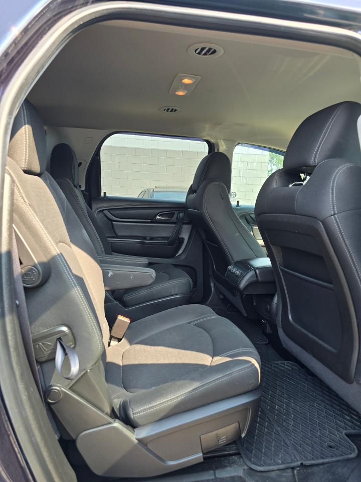 2015 GMC Acadia AWD 4DR SLE2 - Photo #7