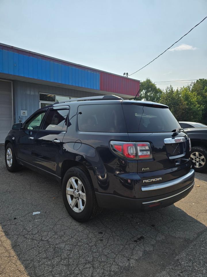 2015 GMC Acadia AWD 4DR SLE2 - Photo #12