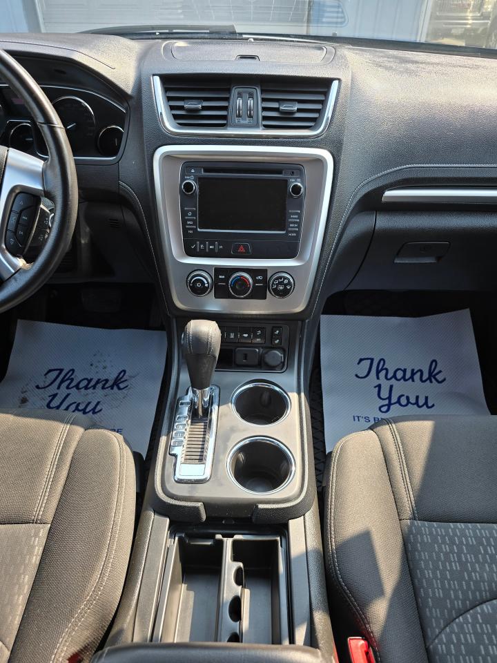 2015 GMC Acadia AWD 4DR SLE2 - Photo #9