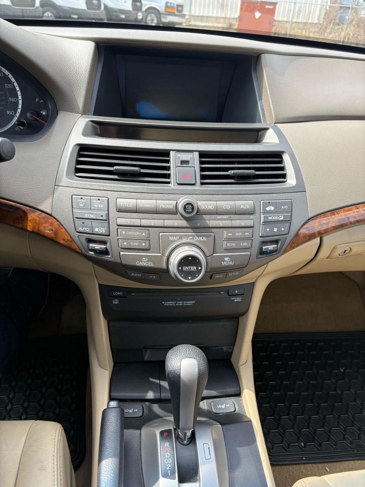 2010 Honda Accord EX-L - Photo #12