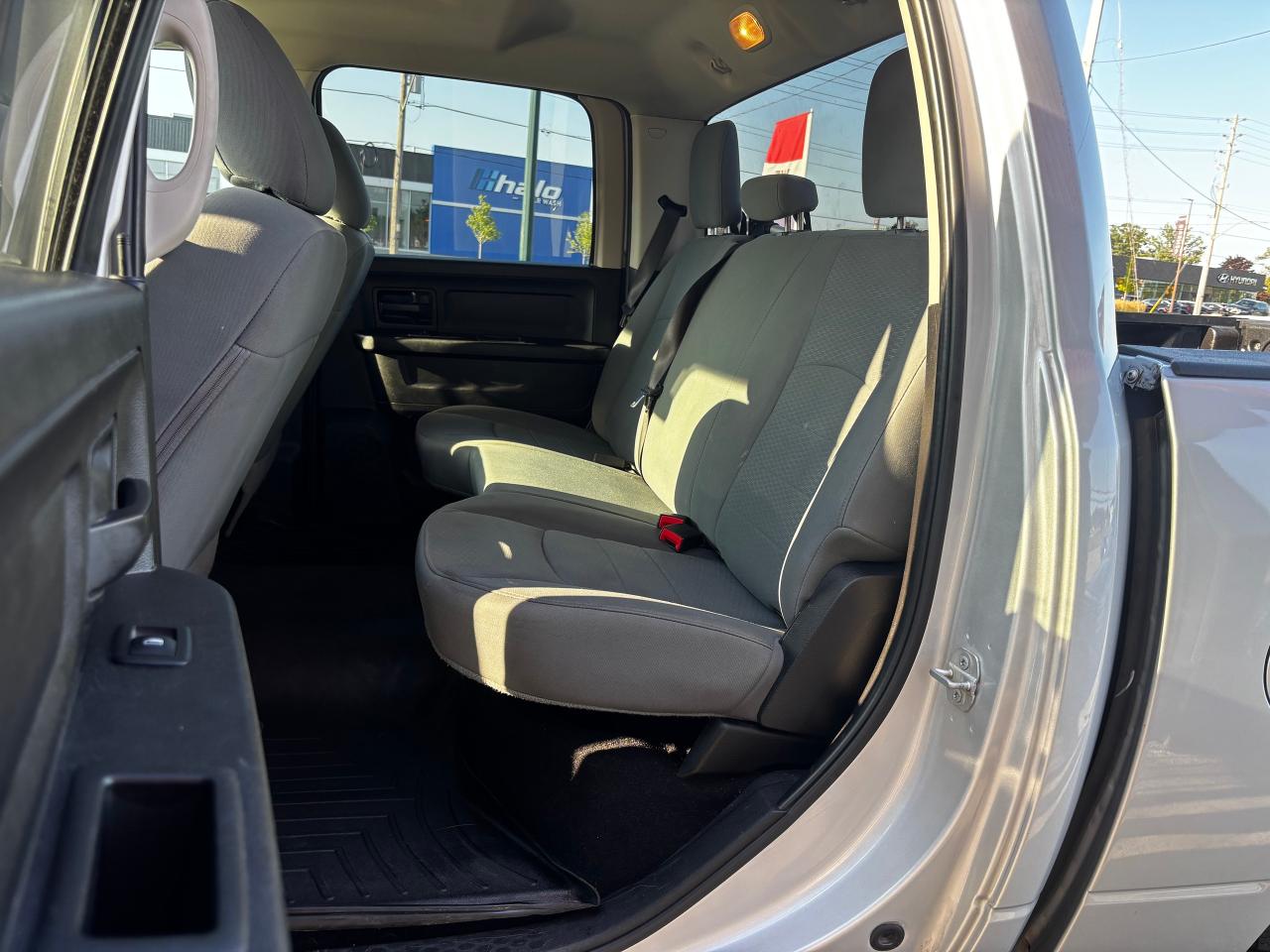 2019 RAM 1500 Classic CLASSIC EXPRESS - Photo #10
