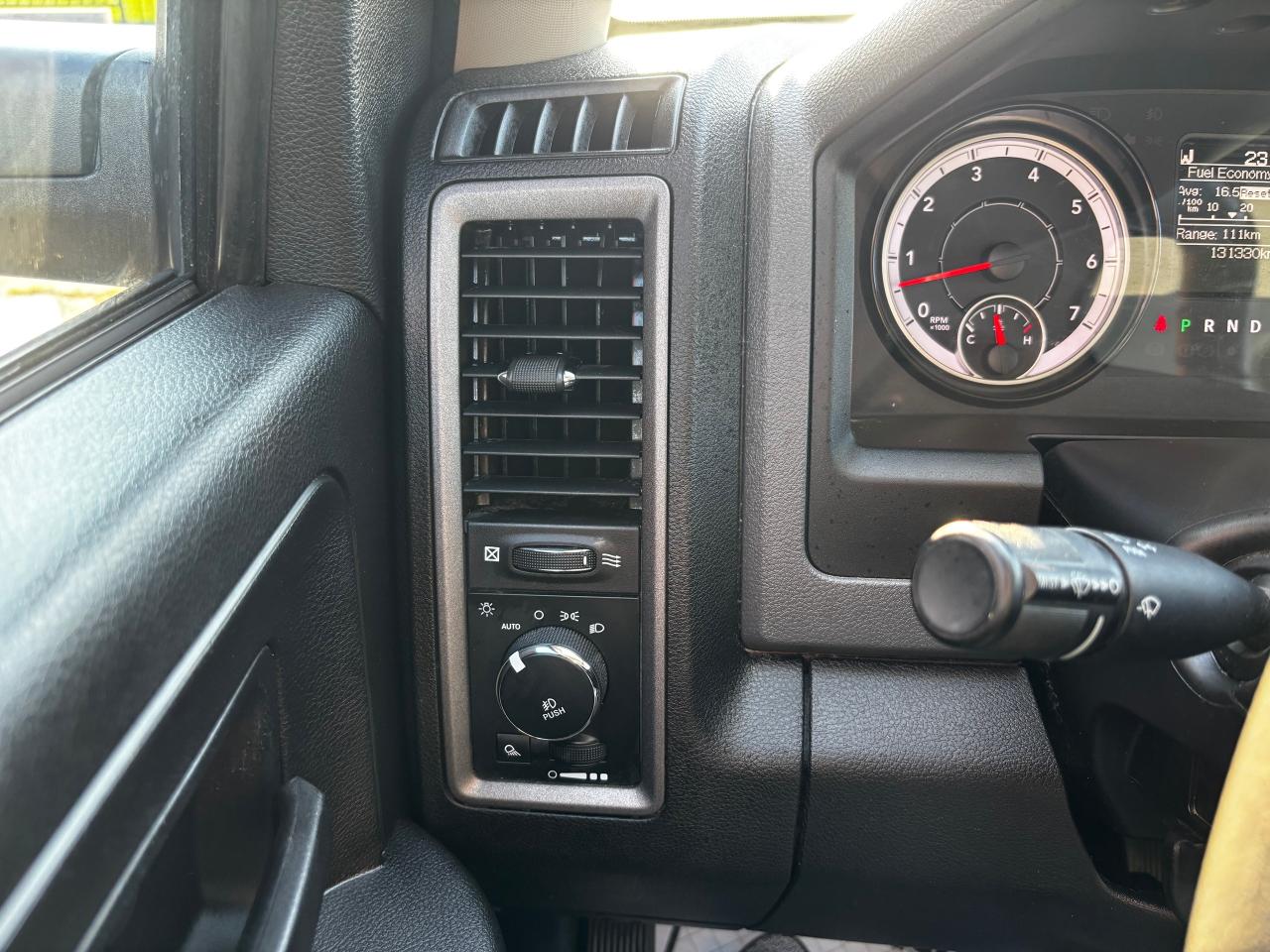 2019 RAM 1500 Classic CLASSIC EXPRESS - Photo #14