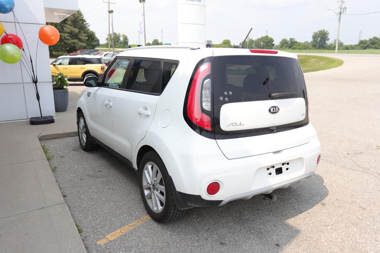2019 Kia Soul EX Premium Auto Photo4