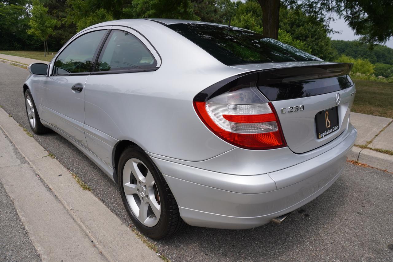 2005 Mercedes-Benz C-Class C230 KOMPRESSOR / 6 SPEED MANUAL / AWESOME DRIVER Photo2