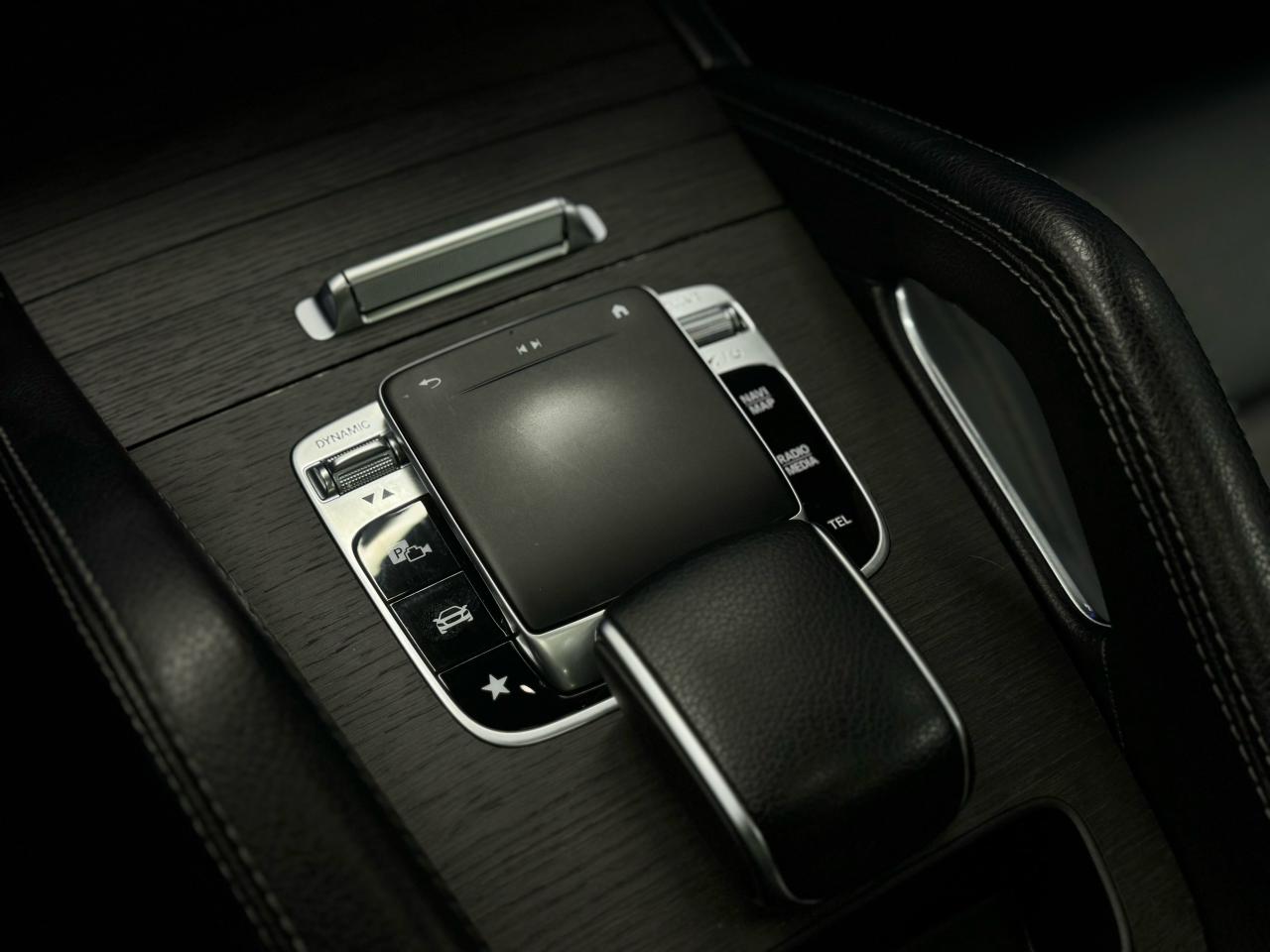 2020 Mercedes-Benz GLE450 |NAV|360CAM|BSM|PANO|BURMESTER|LKA|DISTRONIC PLUS| - Photo #24