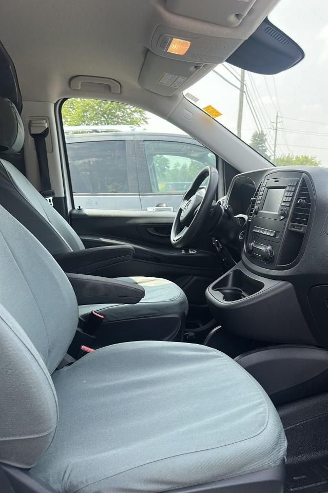 2019 Mercedes-Benz Metris  - Photo #3