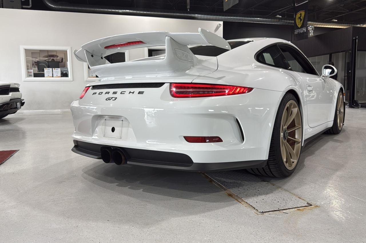 2014 Porsche 911 GT3 Photo3