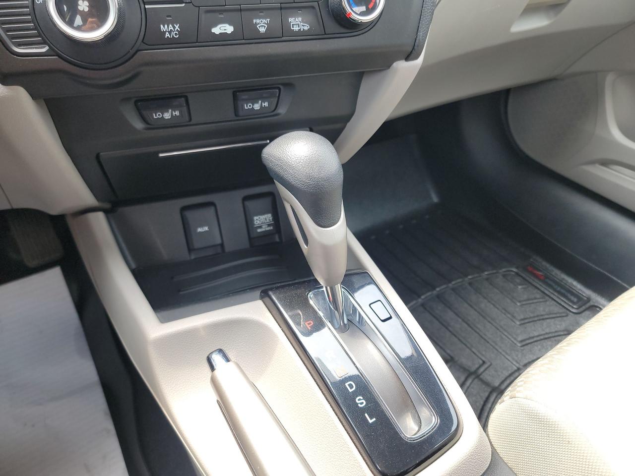 2015 Honda Civic LX - Photo #13