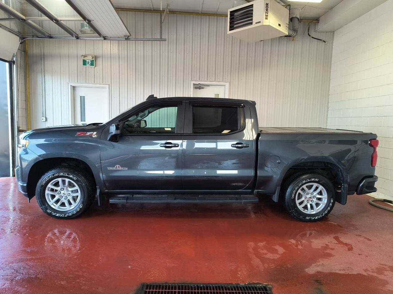 2019 Chevrolet Silverado 1500 RST Photo0