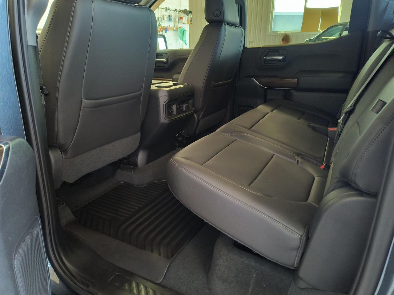 2019 Chevrolet Silverado 1500 RST Photo0